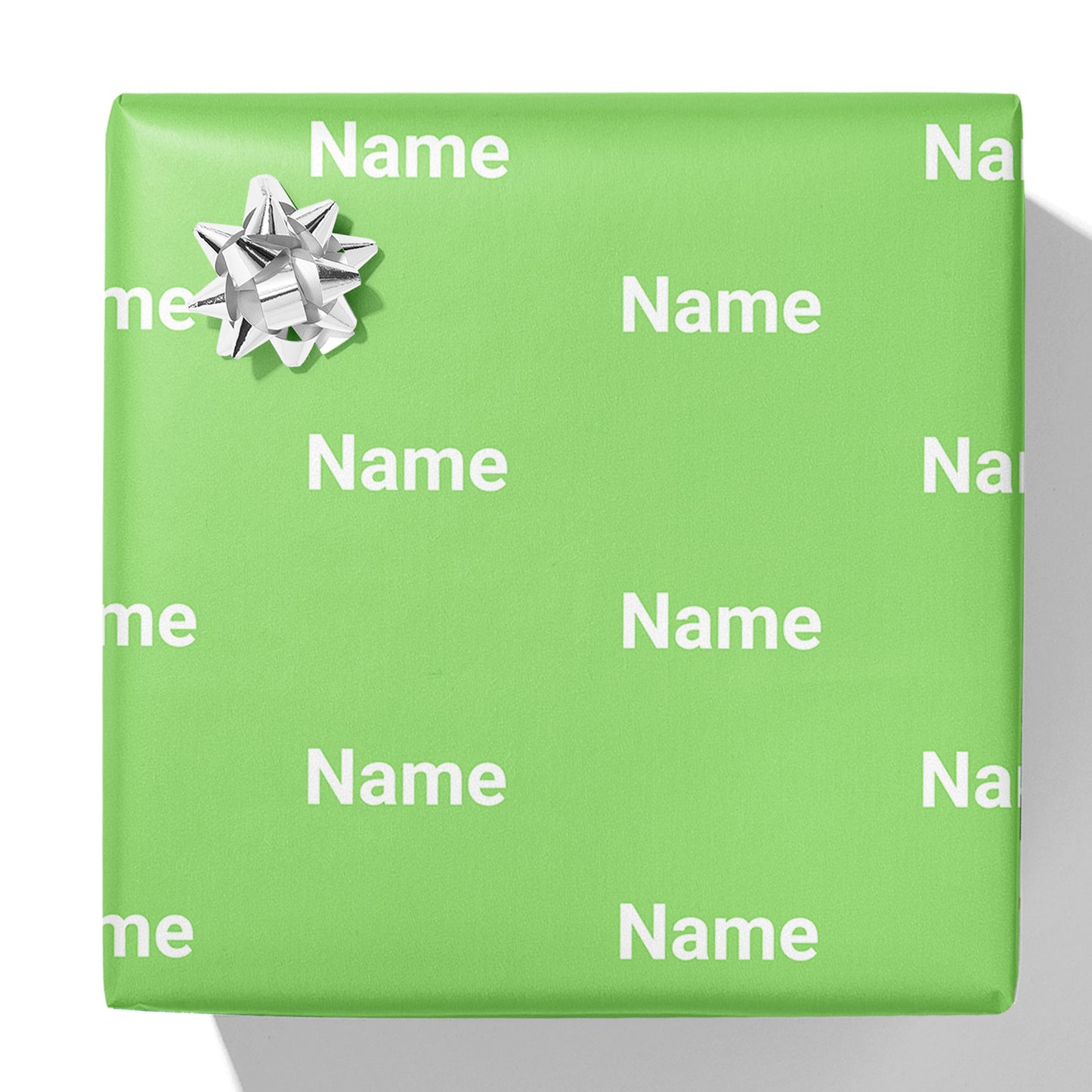 Geschenkpapier mit Namen in Blockfarbe