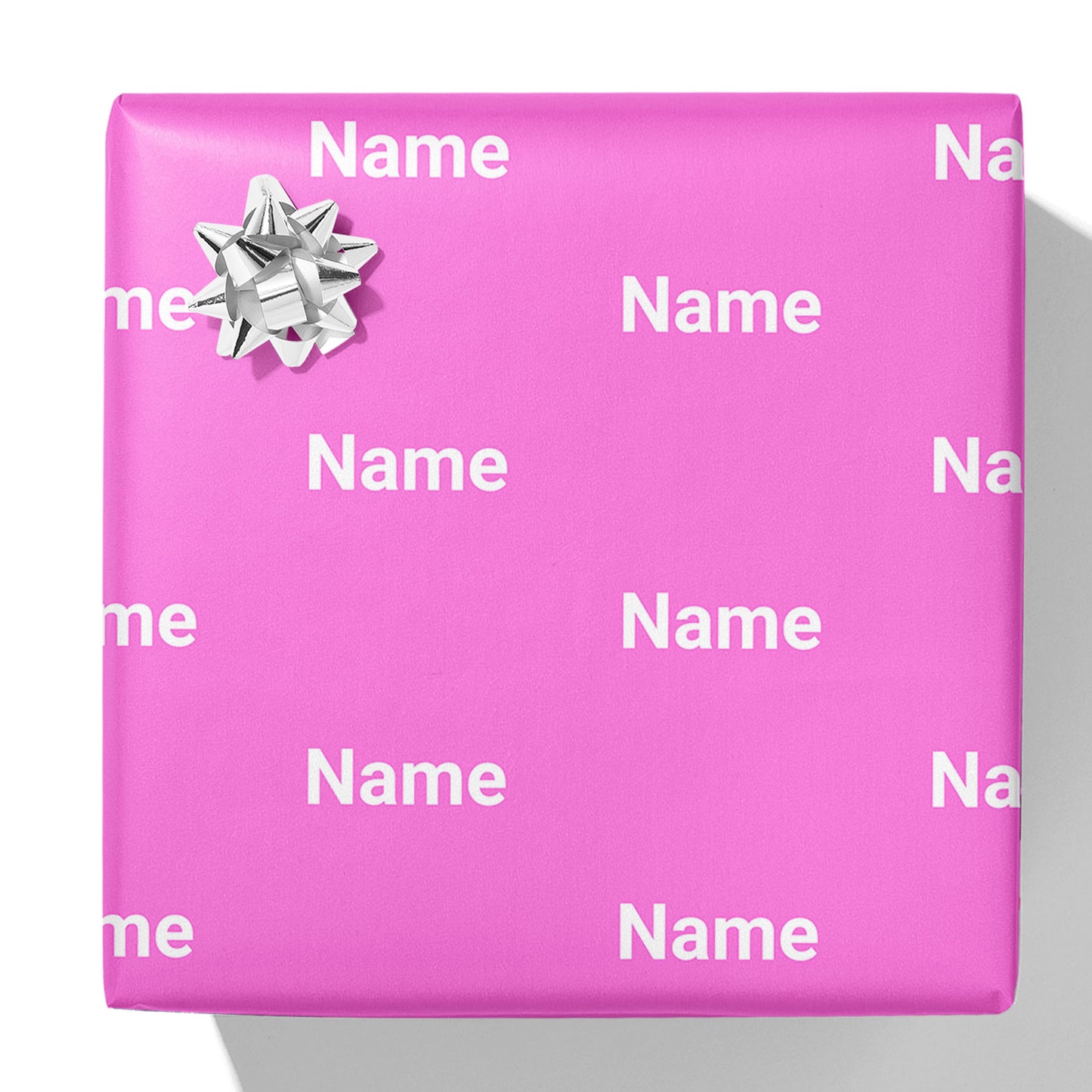 Geschenkpapier mit Namen in Blockfarbe